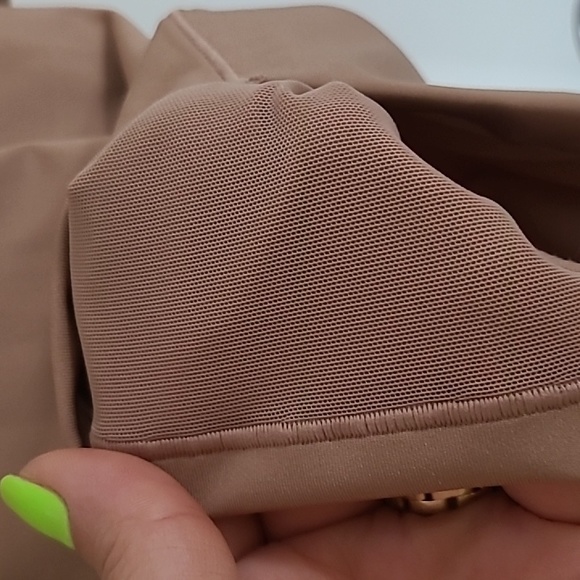 SKIMS PANT AND JUMPSUIT - Picture 4 of 8